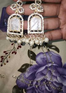 Delicate Pearl &amp; Gold Chain earrings