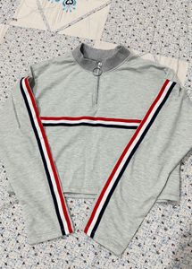 Completely New Striped Sleeve Crop Top