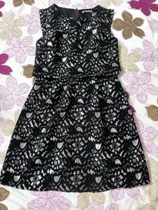 Elegant Black Lace Dress