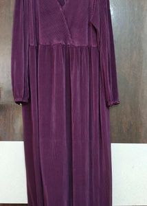 Elegant Pleated Maxi Dress
