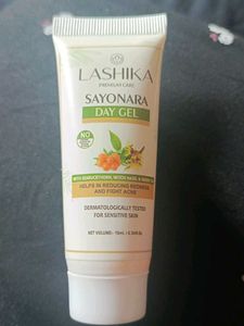 Lashika Sayonara Facewash