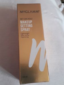 Myglamm SET ON YOU MAKEUP SETTING SPRAY Long Lasti