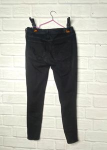 ⬇️PRICE DOWN HIGH WAIST BLACK JEANS🖤