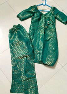"Stunning Green &amp; Gold Ethnic Set for Sale! ✨