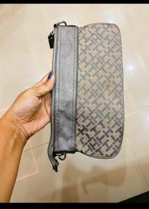 Branded Tommy Hilfiger