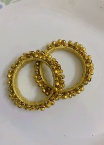 Exquisite Gold Tone Bangles