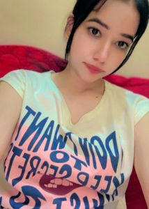 Graphic Print Casual T-shirt