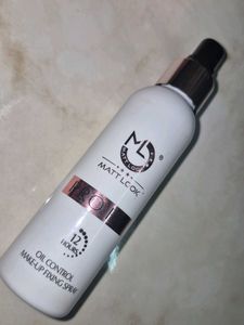MattLook Professional Makeup fixing Spray