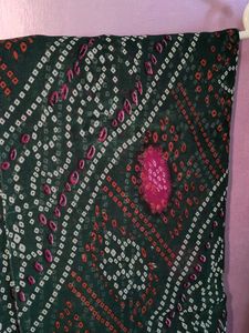 Elegant Green Bandhani Dupatta