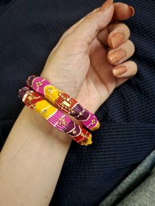 Vibrant LAAKH Indian Bangles
