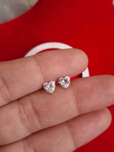 Charming Heart Stud Earrings silver