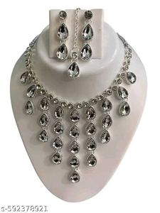 Stunning Silver Stone Necklace &amp; Earrings Set