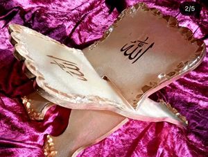 Resin Rehal with Bookmark