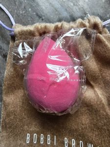 Bobbi Brown Blender Pouch - New with  beauty  blen