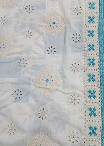 Cream and Green Dupatta (pack of 1)