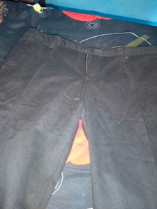 Classic black pant