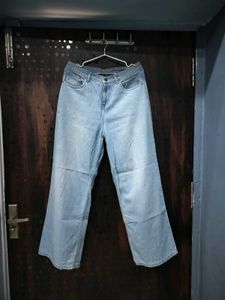 Light Wash Wide Leg Jeans