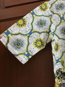 Kazo - Women Patterned Top