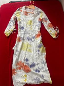 Floral Print V-Neck Kurta
