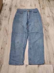 Ma5869 Sabrin baggy jeans waist 28 inches