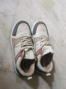 Casual Sneakers
