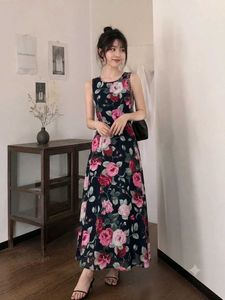 Floral Printed Sleeveless Maxi Dress