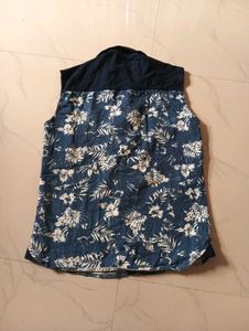 top Floral Print Sleeveless Shirt