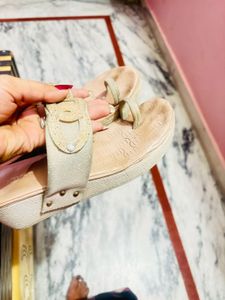 Comfortable Wedge Sandals