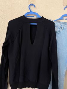 Black Long Sleeve Sweater