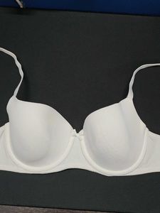M&amp;S White Bra - 32C
