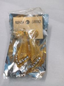 Earring