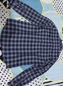 Men's Navy Plaid Long Sleeve Shirt