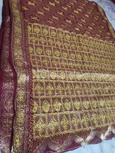 maroon patora saree