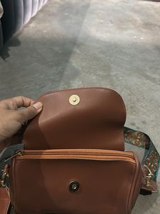 sling bag