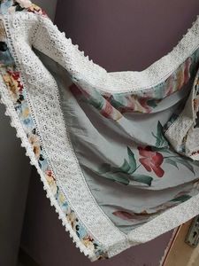 Elegant Floral Print Dupatta with Lace Trim