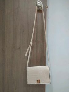 Primark Elegant Sling Bag 👜