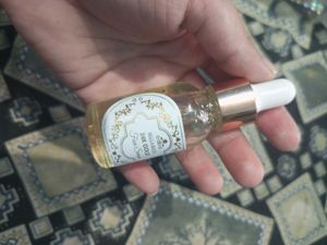 Bella Keen 24K Gold Face Serum
