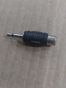 3.5mm jack plug to phono socket