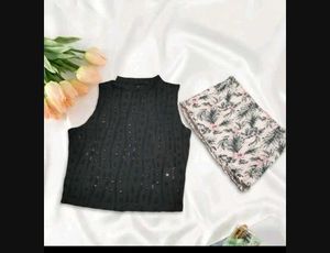 Chic Black Sleeveless Top