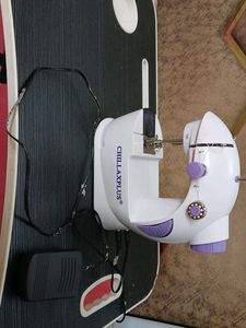 Mini Sewing Machine