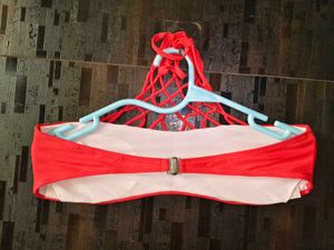 Vibrant Red Strapless Bikini Top