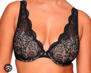 Lace Trimmed Push-Up Bra