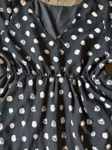 Chic Polka Dot Ruffle Dress