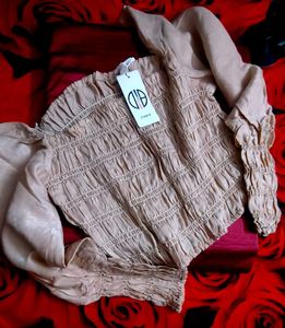 Puff Sleeve Top !