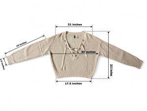 CREAM LACE-UP V-NECK KNIT TOP