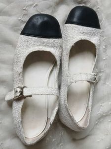 Chic Tweed Mary Janes with Black Cap Toe