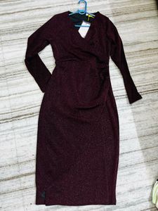 Sparkly Burgundy Long Sleeve Dress