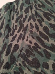 Leopard Print Cropped T-Shirt