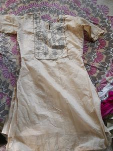 Kurti Silk Good Condition. Party's Wear Size L