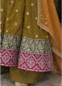 Elegant Olive Green Kurta Set